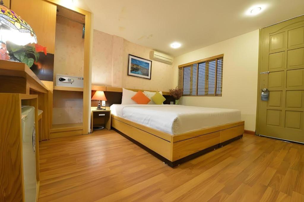 Hanoi Serenity Hotel 2 Exteriör bild